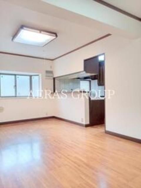 5LDK Mansion in Suginami, Tokyo — photo 3 of 3