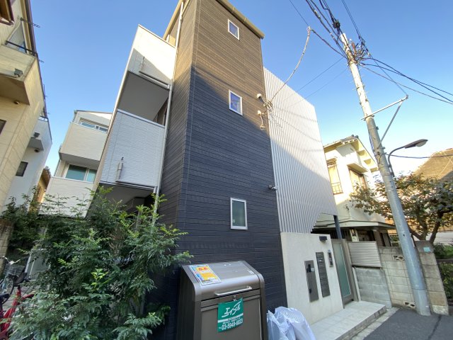 ワンルーム Apartment in Toshima, Tokyo - Image 1