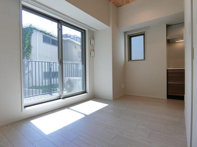 ワンルーム Mansion in Shinjuku, Tokyo — photo 3 of 3