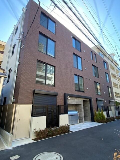 ワンルーム Mansion in Shinjuku, Tokyo - Image 1