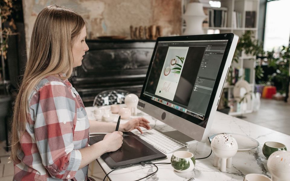 UI/UX Designer